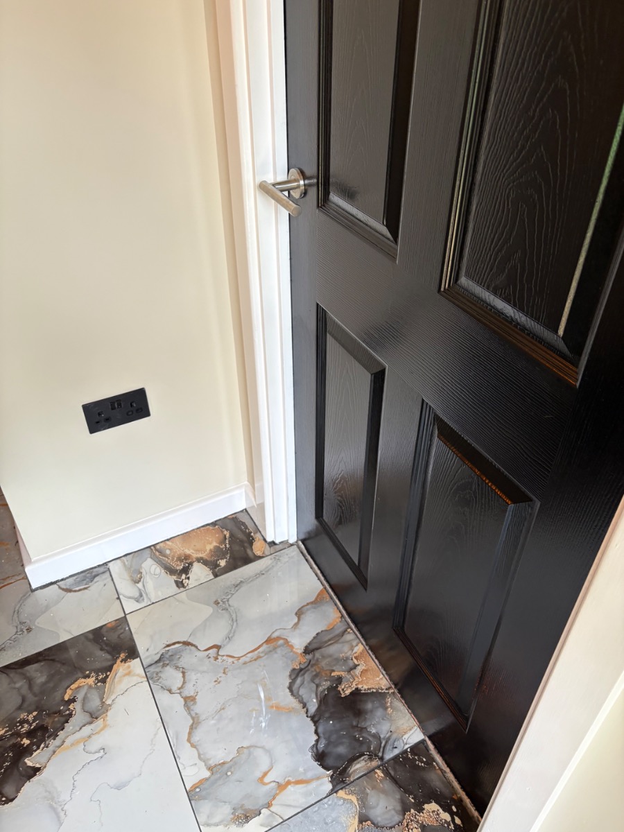 Painter and Decorator: Image 5
